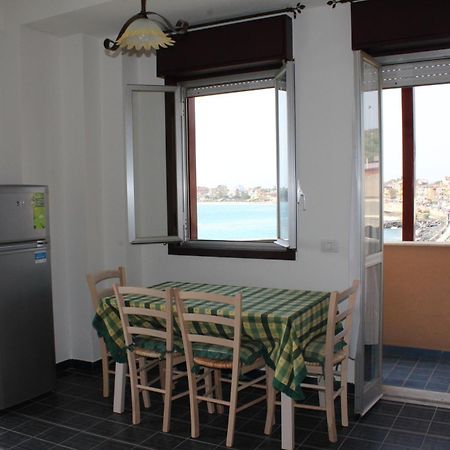 Appartamento Vista D'Incanto Giardini Naxos Exterior foto
