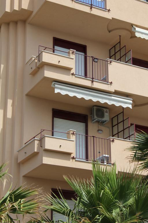 Appartamento Vista D'Incanto Giardini Naxos Exterior foto